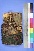 Das fertige fotografische Endprodukt. Die Farbkarte dient zur Kontrolle der Farbigkeit sowie als Maßstab und kann bei Bedarf digital weggeschnitten werden.
